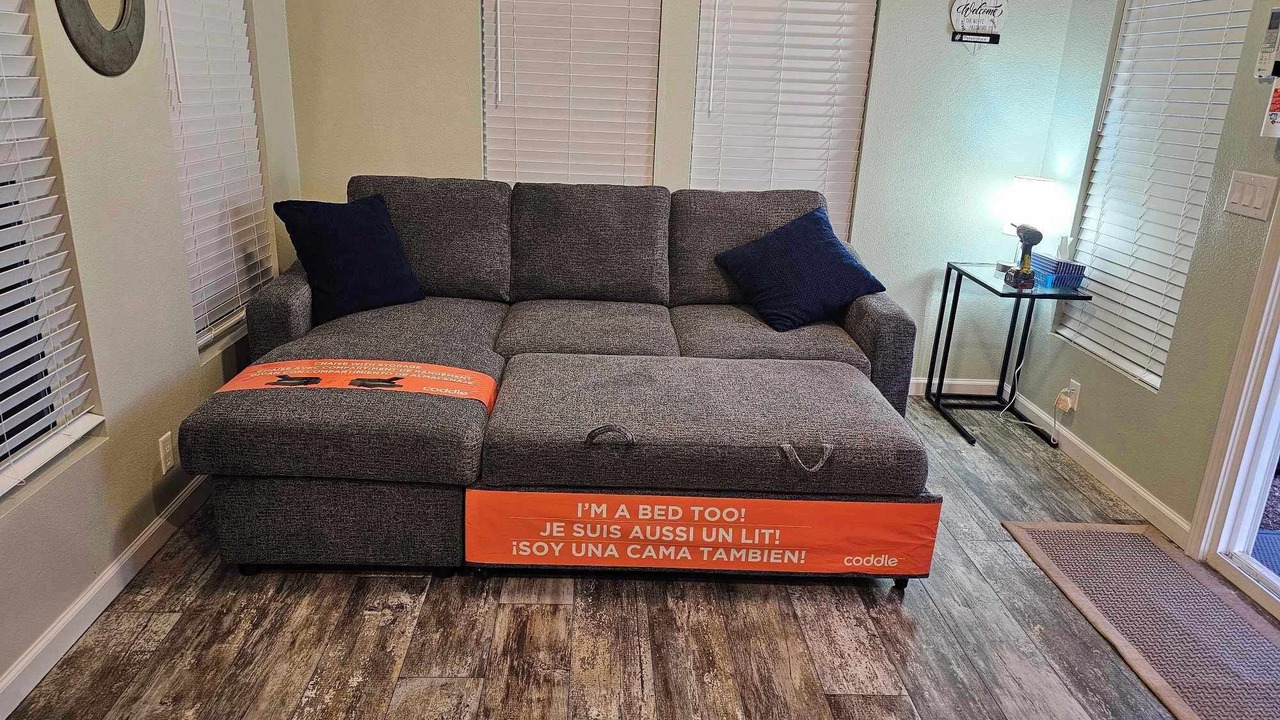 Photo of Livingroom in Lindsay