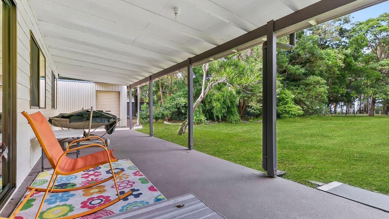 Photo of Patio Balcony in White Patch