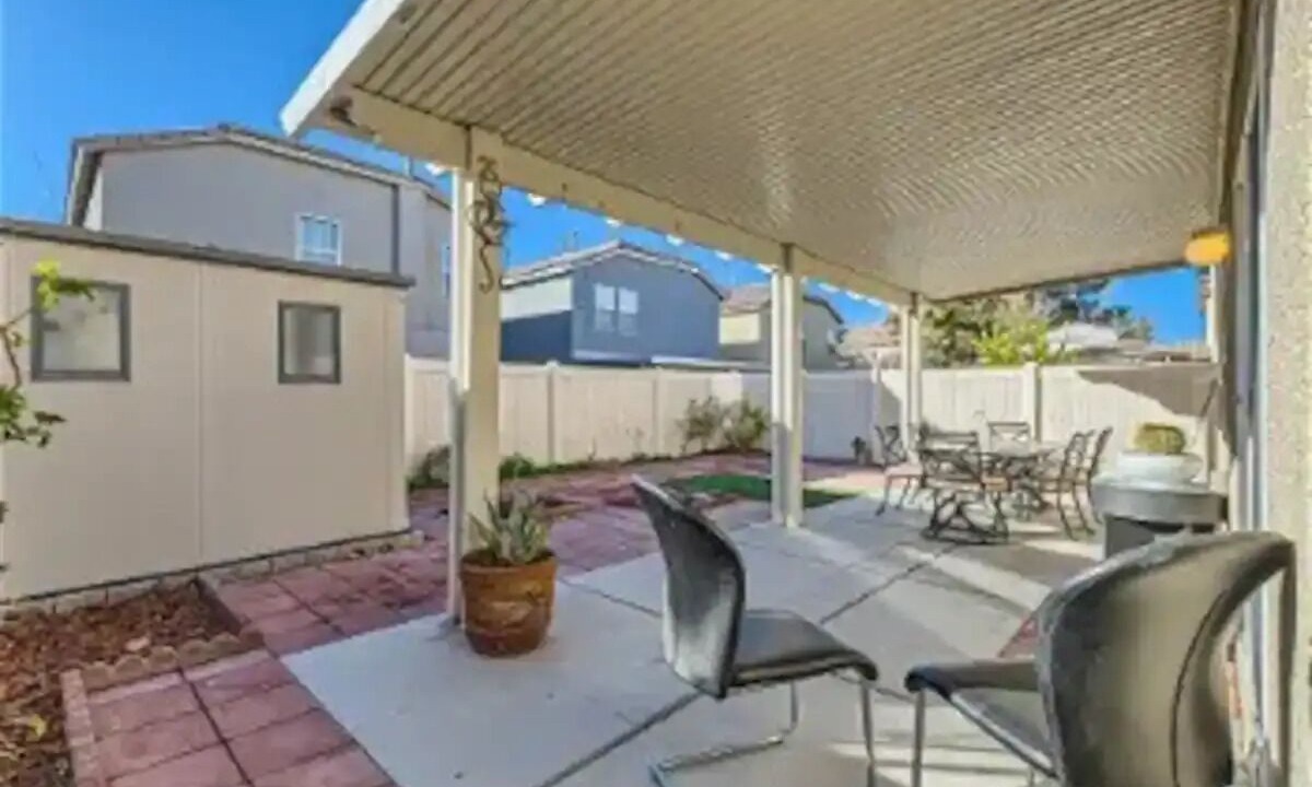 Photo of Outdoor in Sunrise Manor