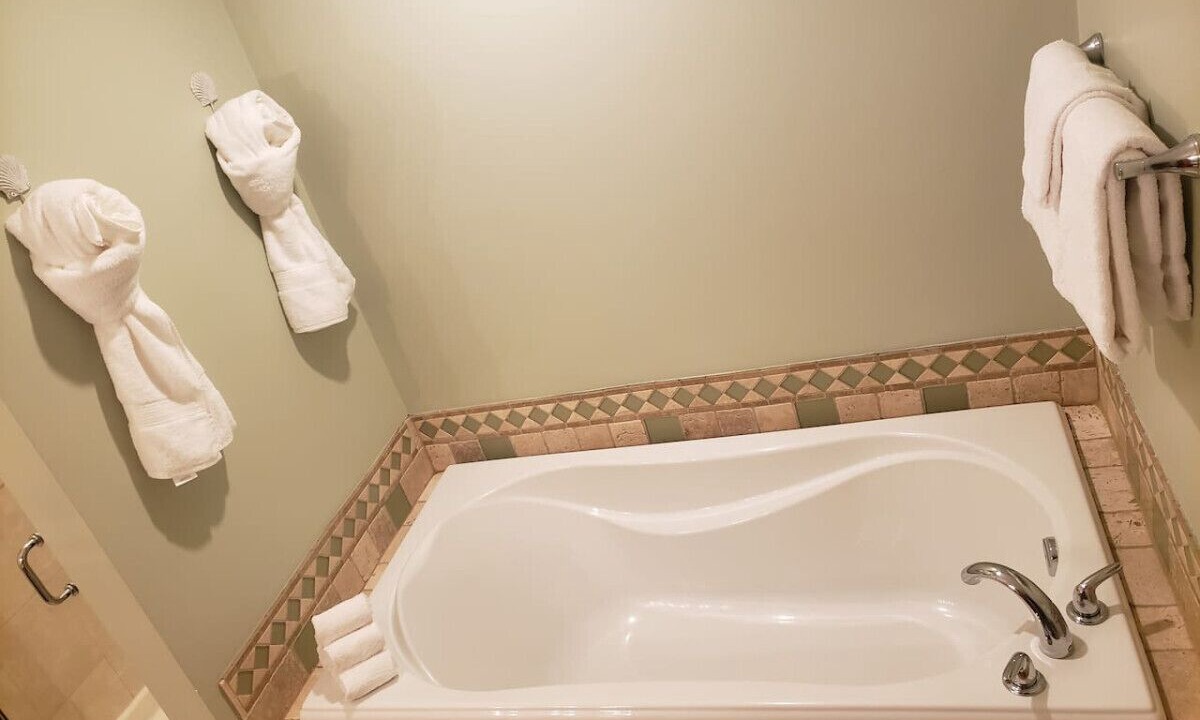 Photo of Bathroom in Ucluelet