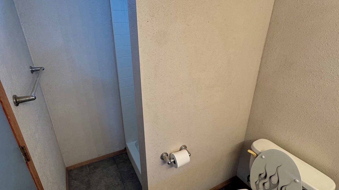 Photo of Bathroom in Tulare