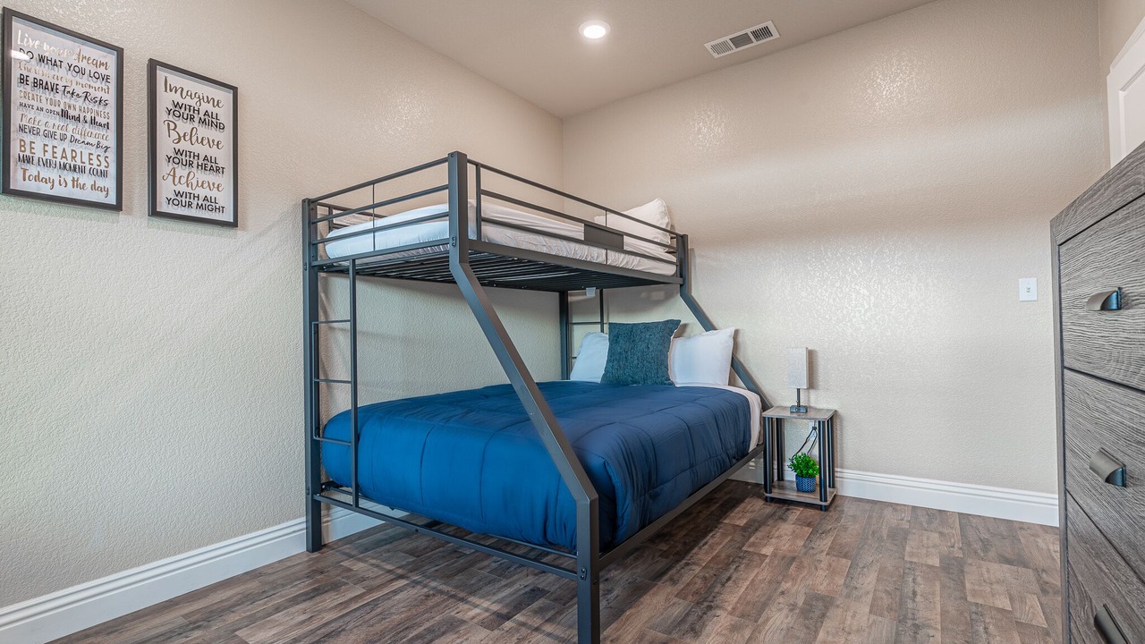 Photo of Bedroom in Tulare