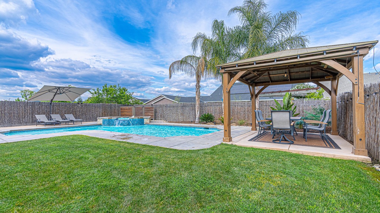 Photo of Outdoor in Tulare