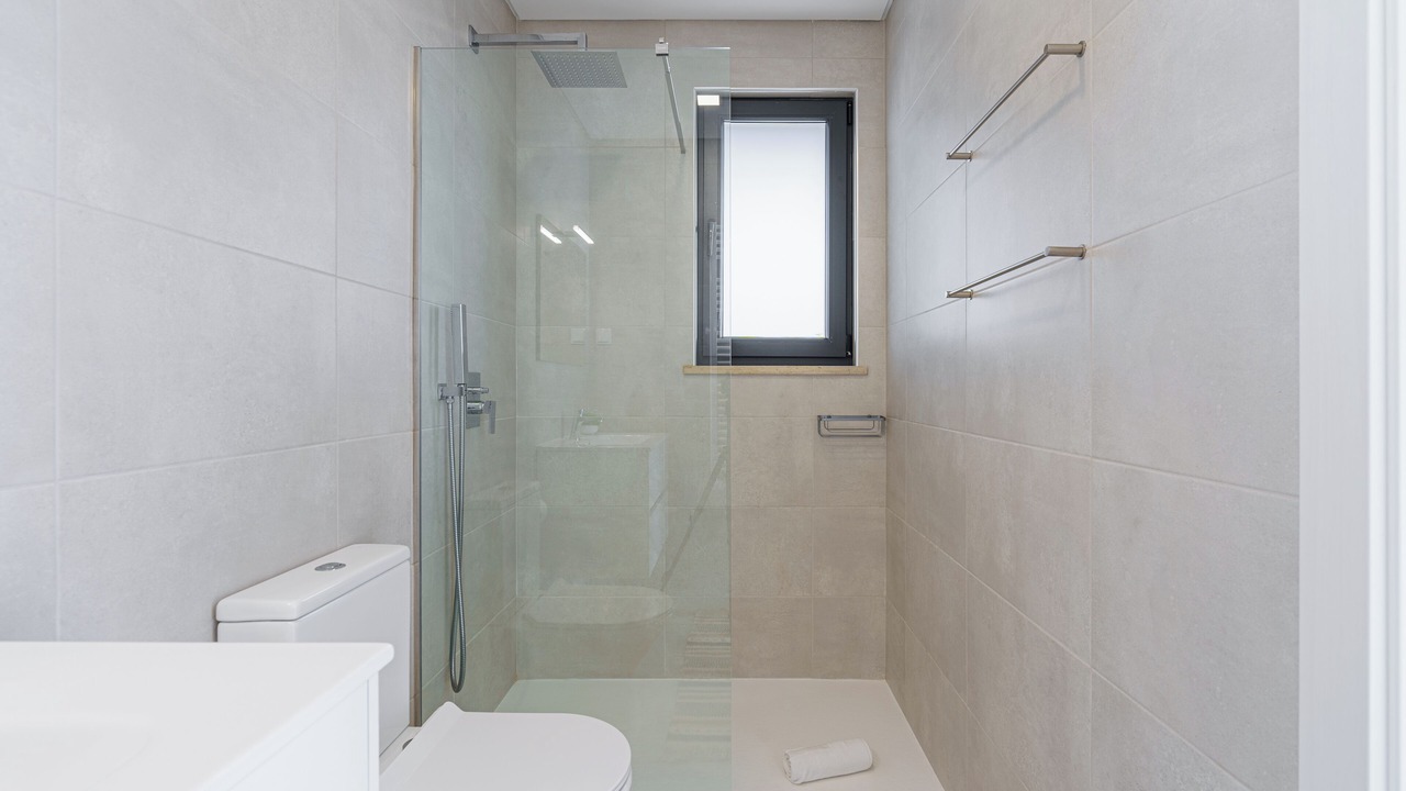 Photo of Bathroom in Atalaia