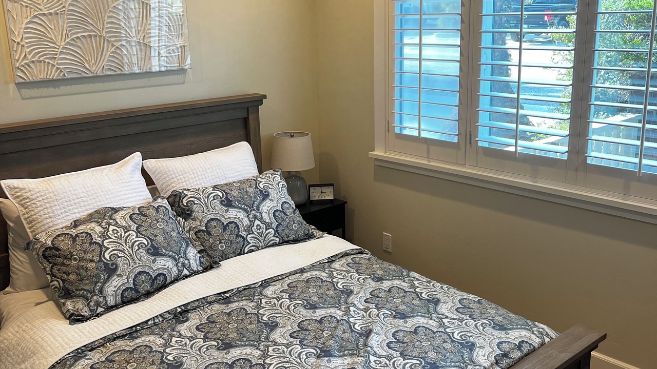 Photo of Bedroom in Carpinteria