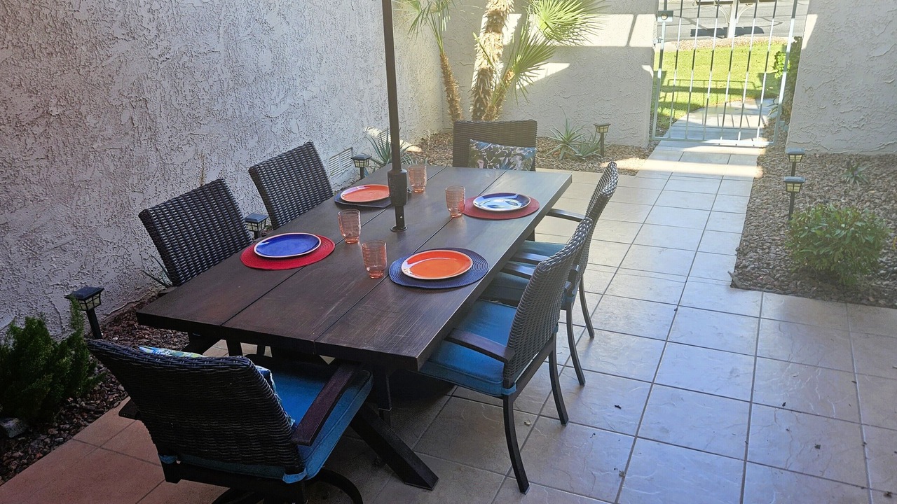 Photo of Outdoor in Sunrise Vista Chino