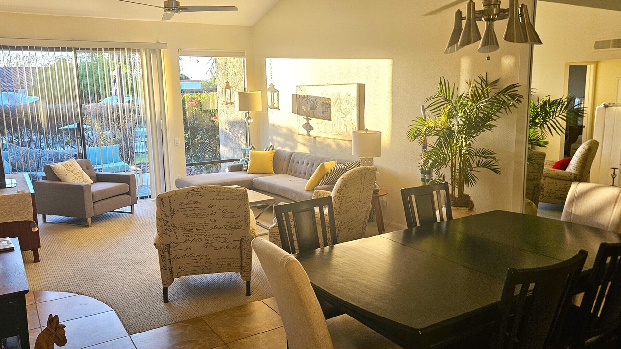Photo of Livingroom in Sunrise Vista Chino