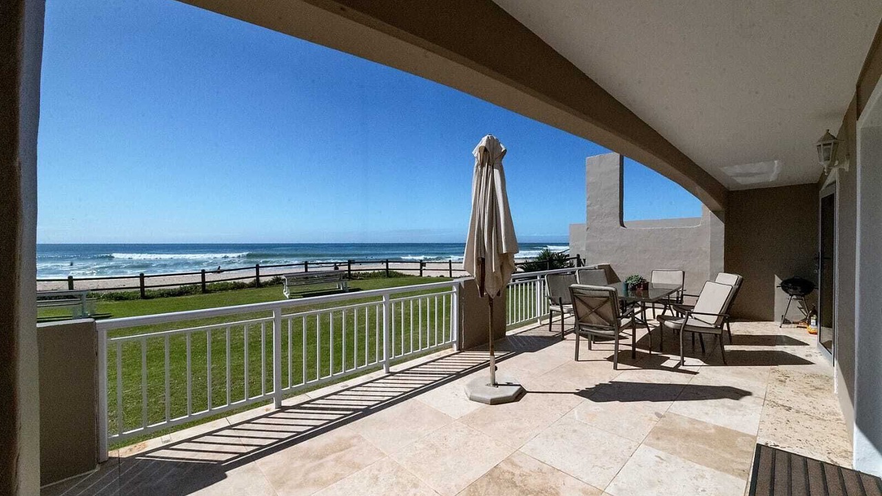 Photo of Patio Balcony in Jeffreys Bay