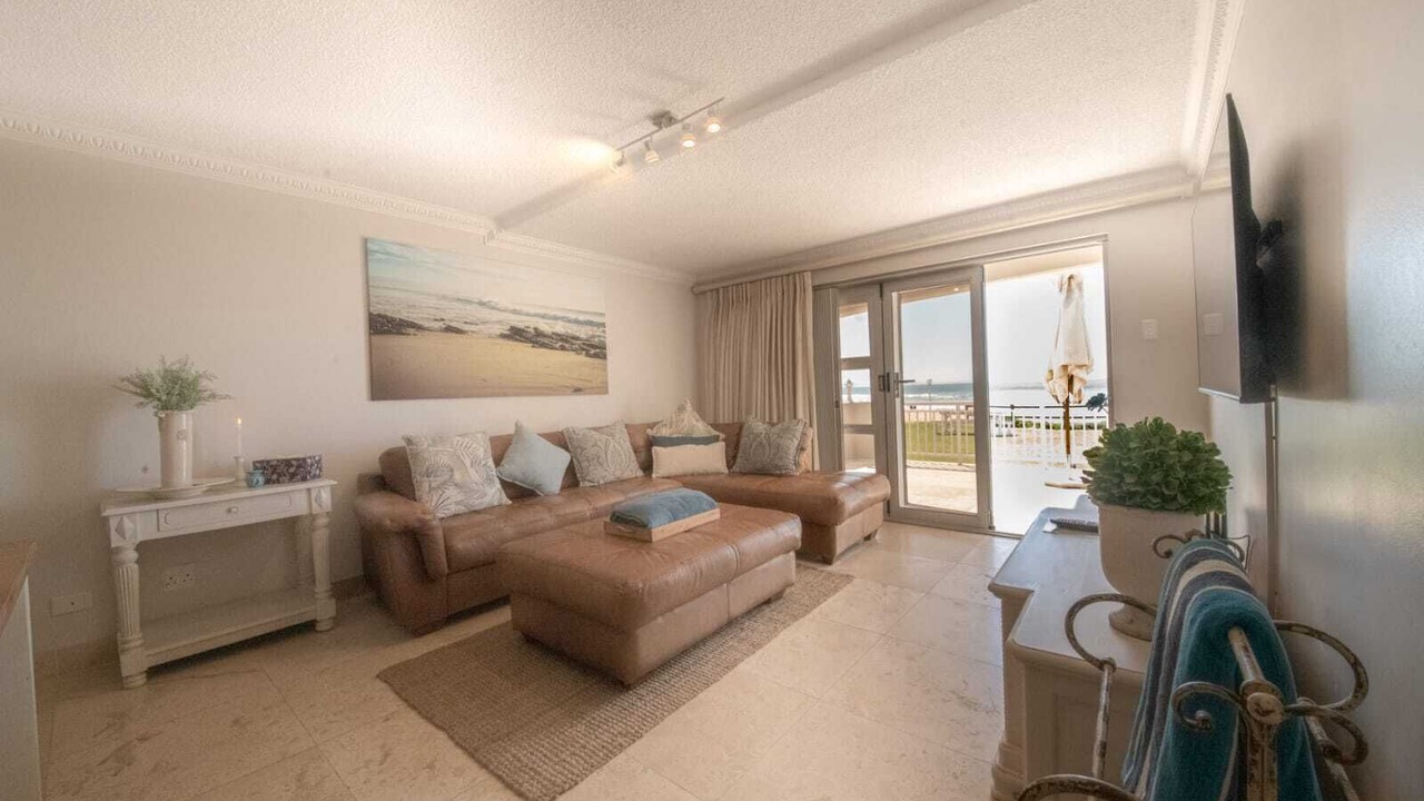 Photo of Livingroom in Jeffreys Bay