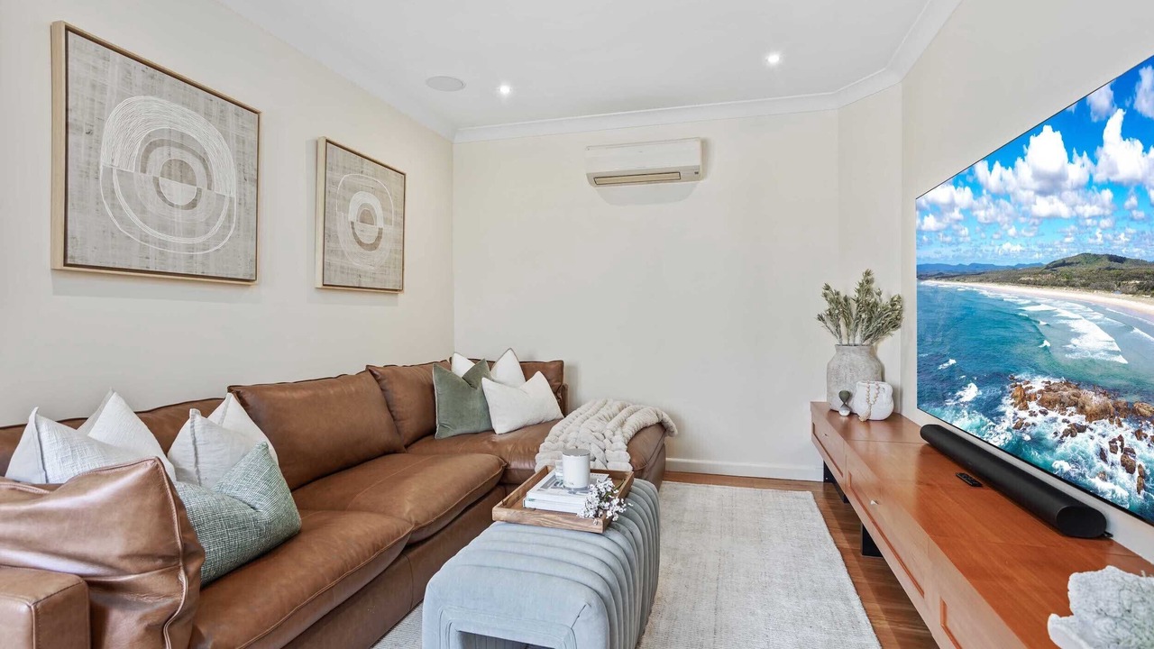 Photo of Livingroom in Burleigh Waters