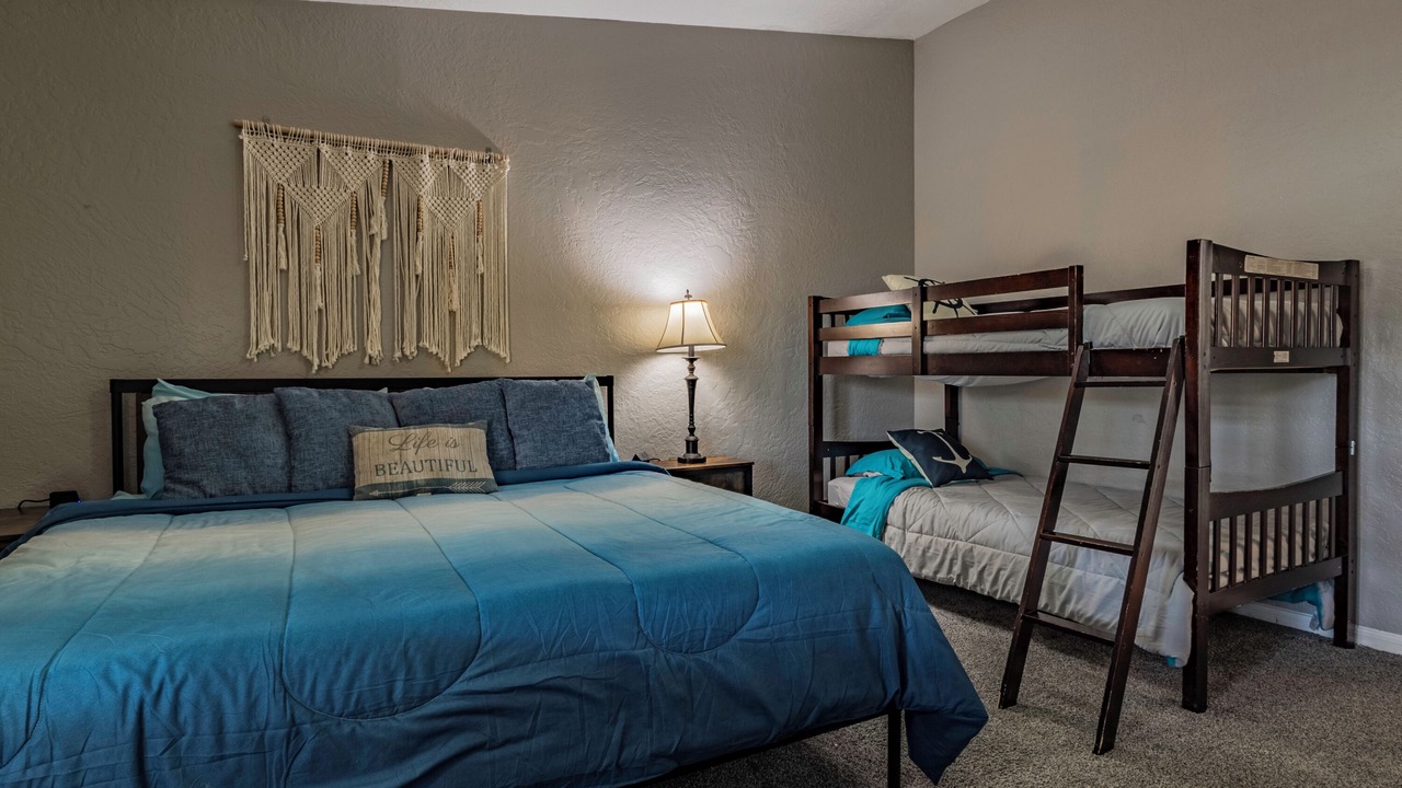 Photo of Bedroom in Lake Havasu City