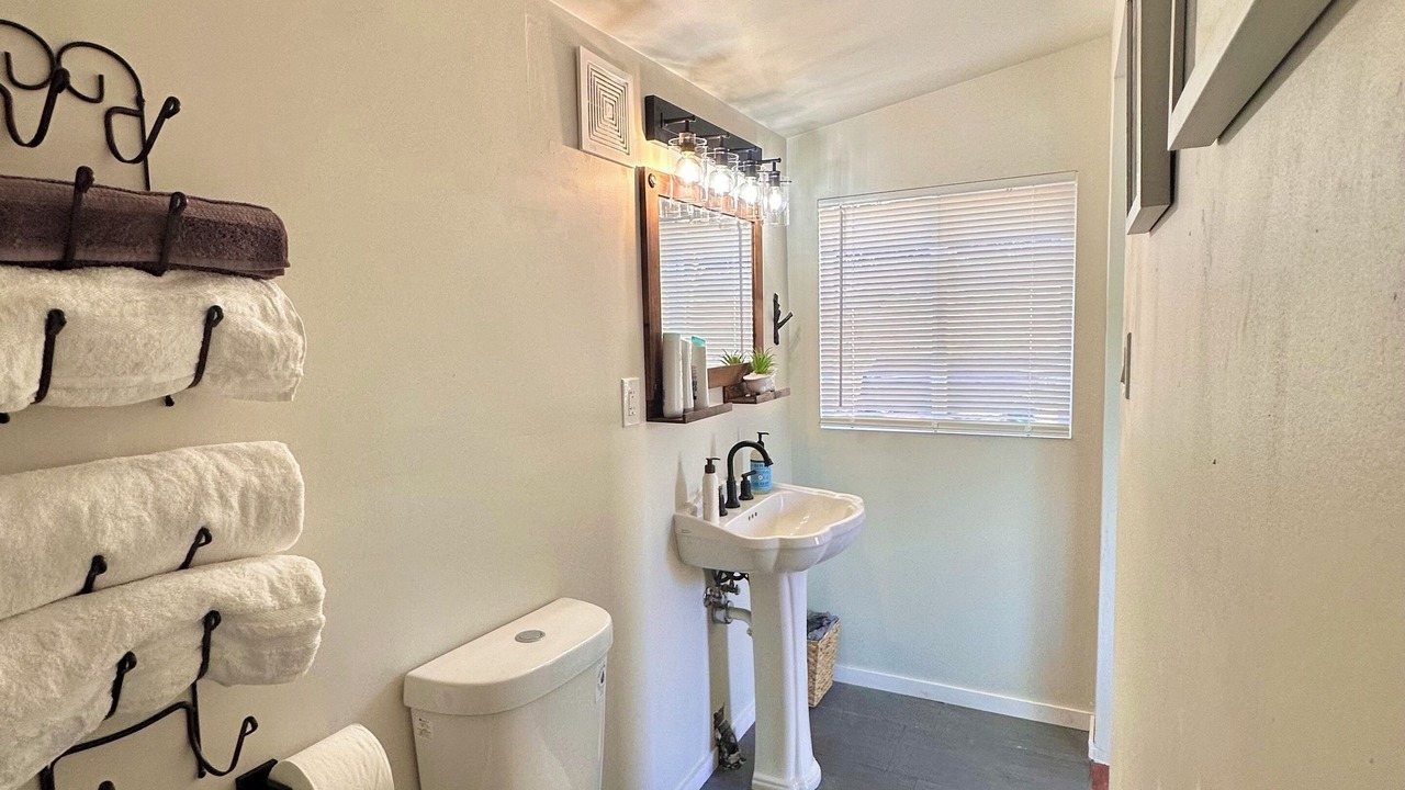 Photo of Bathroom in Julian