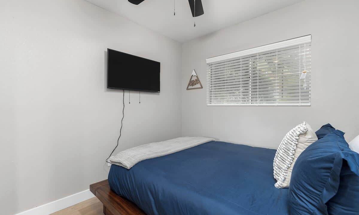 Photo of Bedroom in Three Rivers