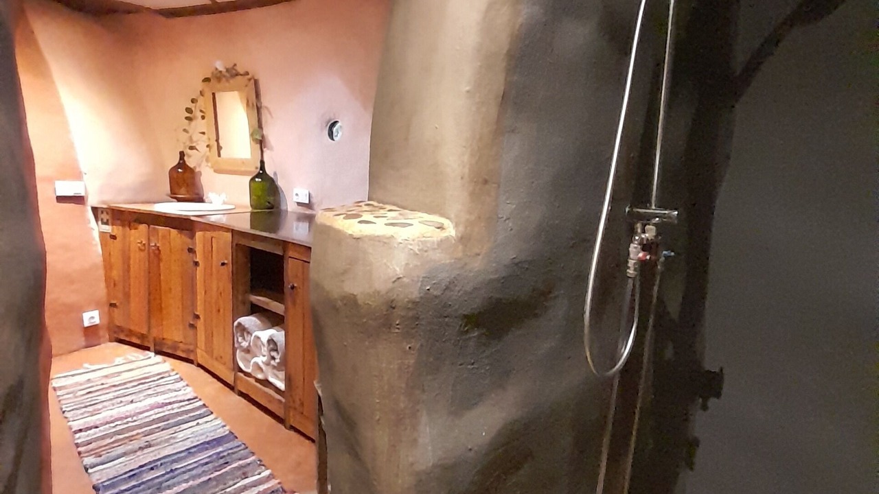 Photo of Bathroom in Penamacor