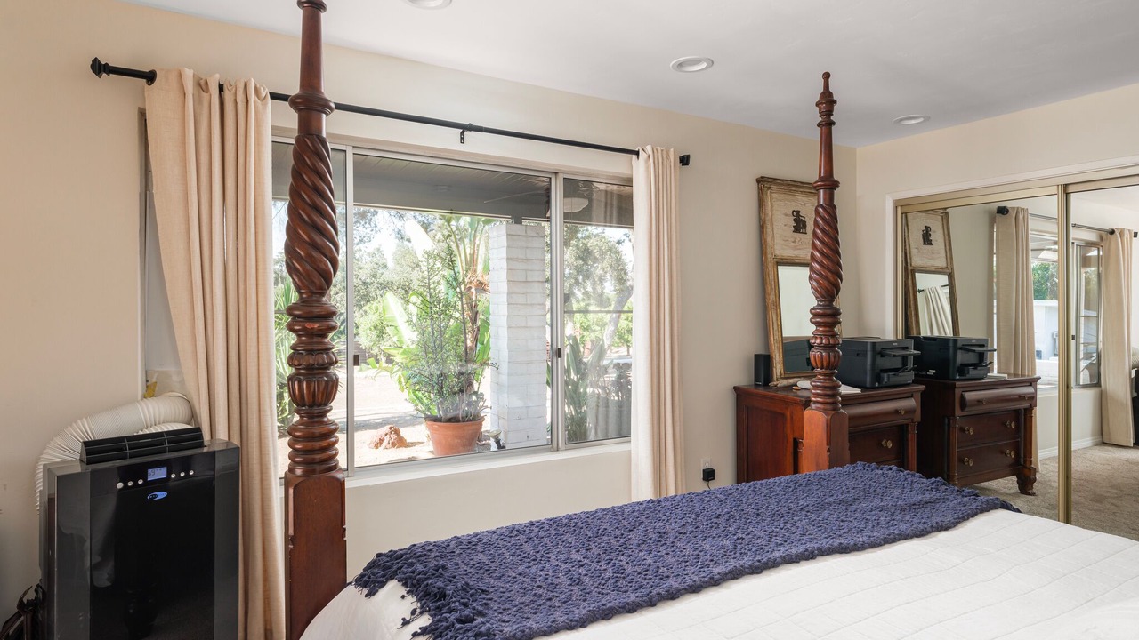 Photo of Bedroom in Ramona