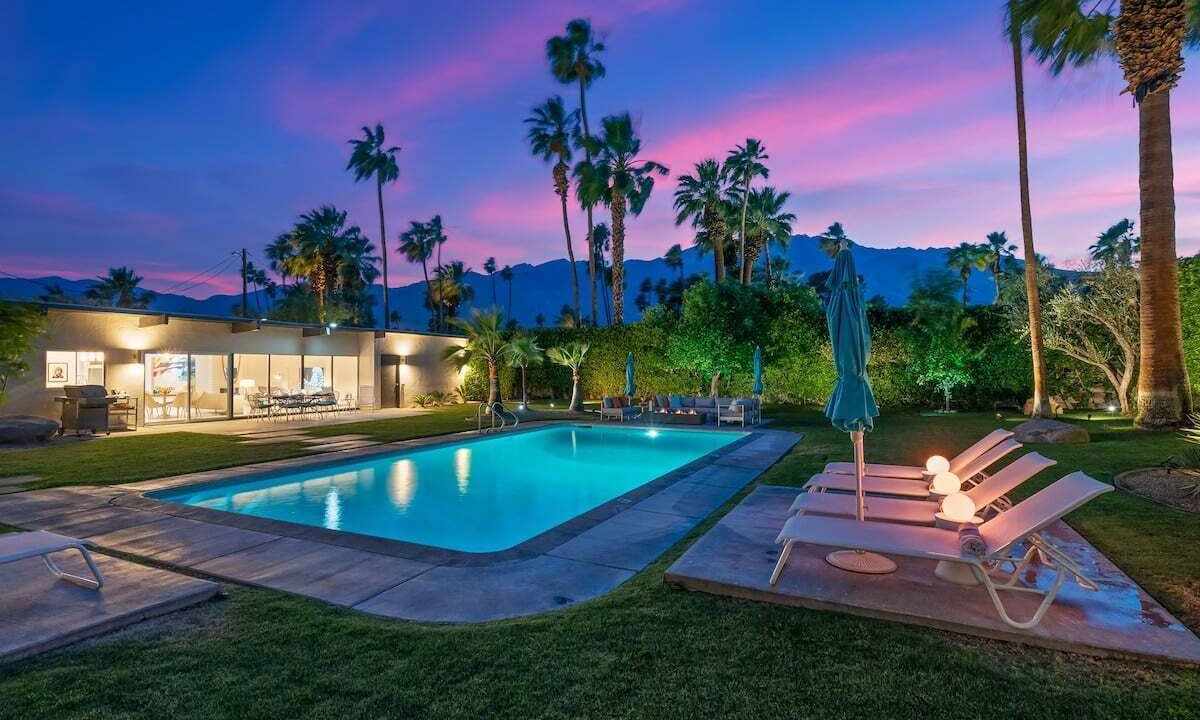 Photo of Outdoor in Sunmor