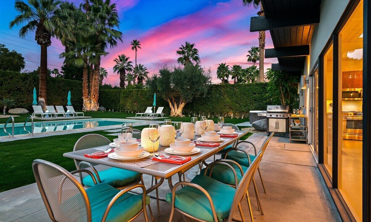 Photo of Outdoor in Sunmor