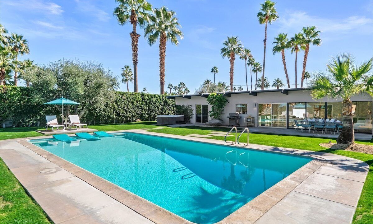 Photo of Outdoor in Sunmor