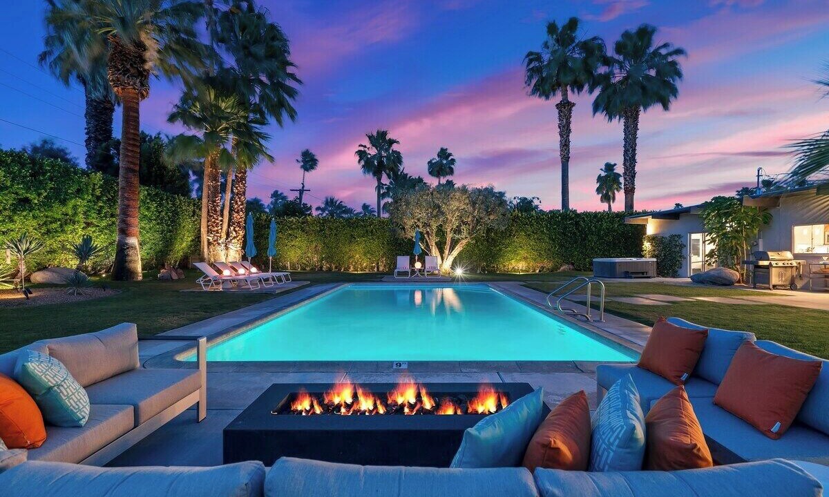 Photo of Outdoor in Sunmor