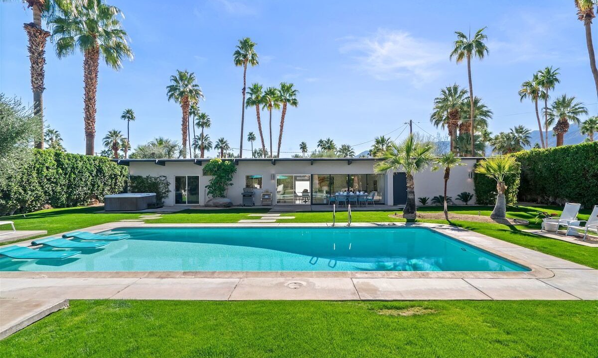 Photo of Outdoor in Sunmor