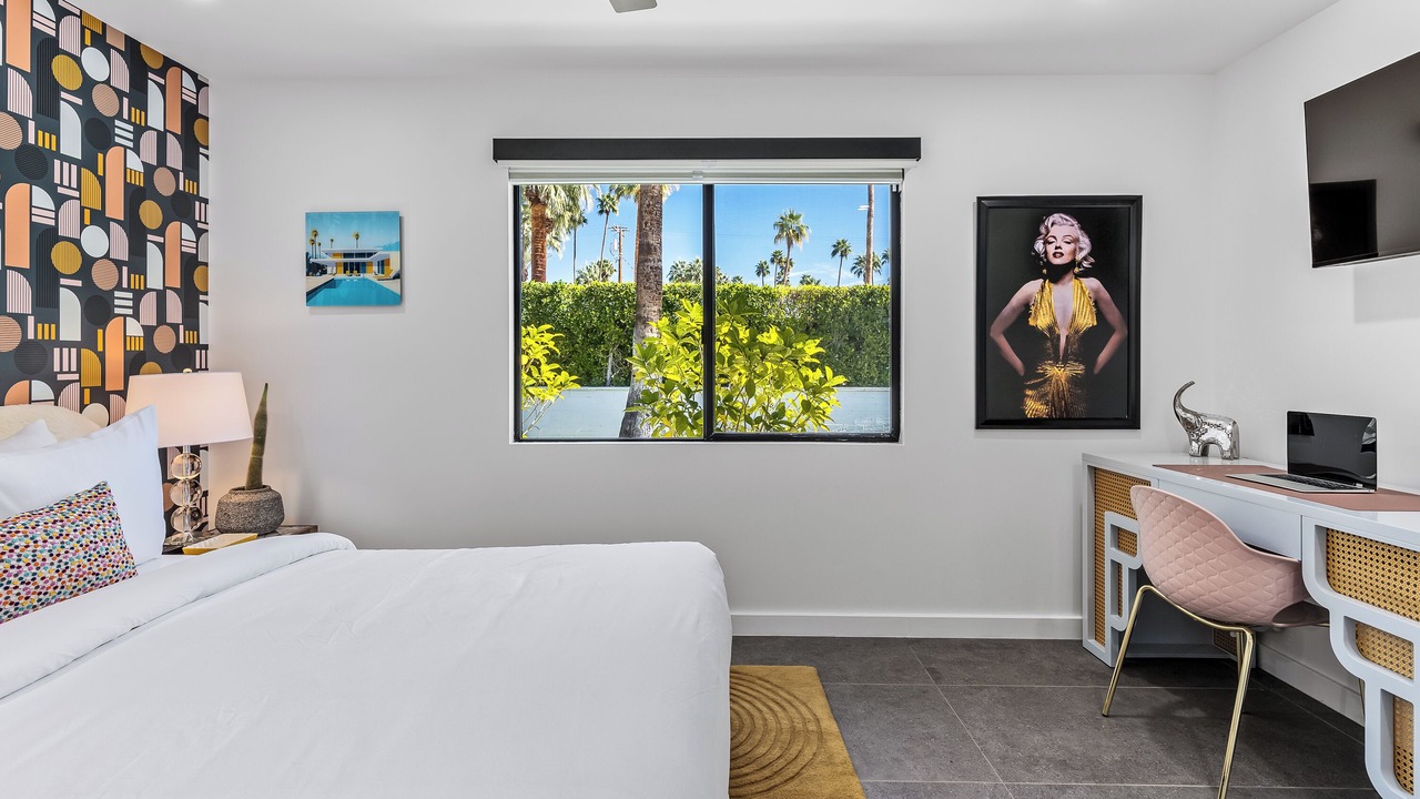 Photo of Bedroom in Tahquitz River Estates