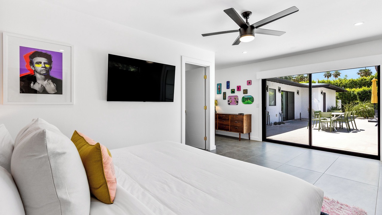 Photo of Bedroom in Tahquitz River Estates