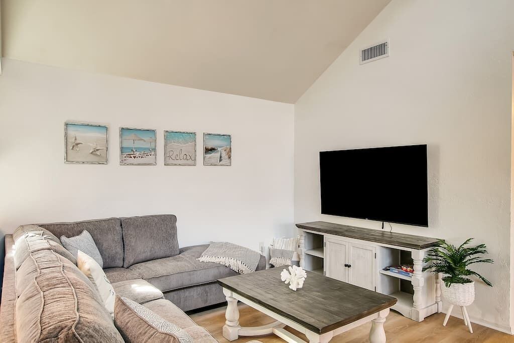 Photo of Livingroom in Carpinteria