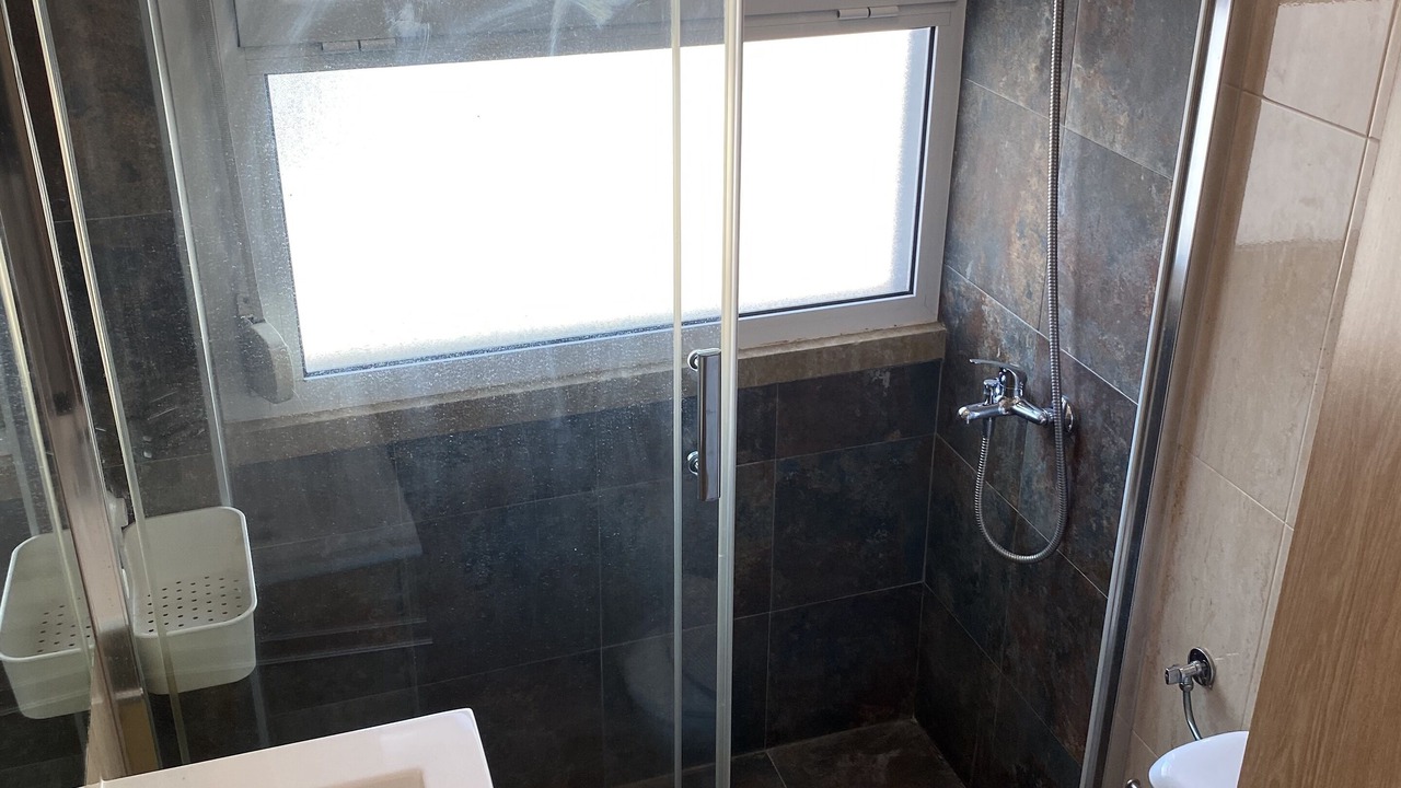 Photo of Bathroom in Laranjeiro