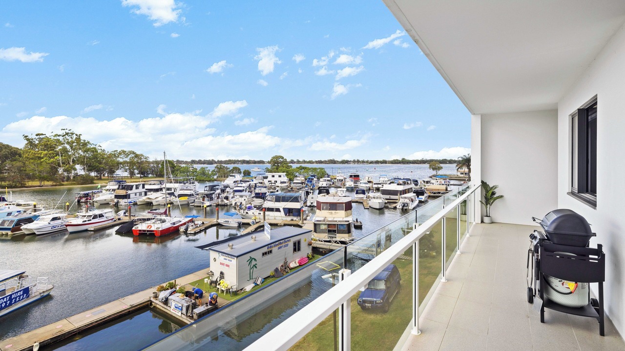 Photo of Outdoor in Sandstone Point