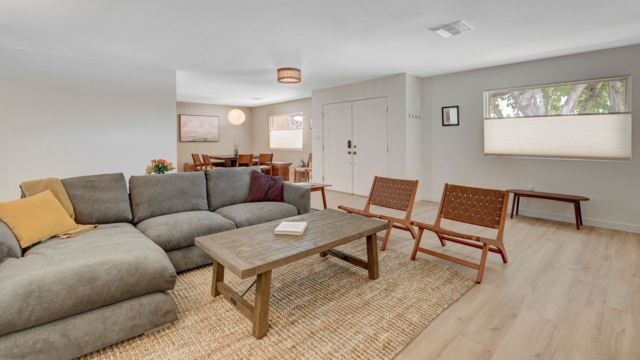 Photo of Livingroom in Paradise