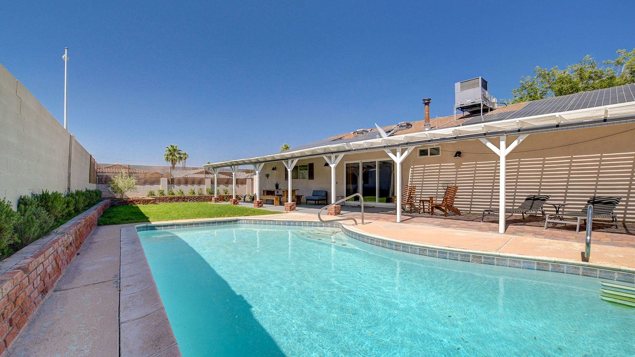 Photo of Outdoor in Paradise