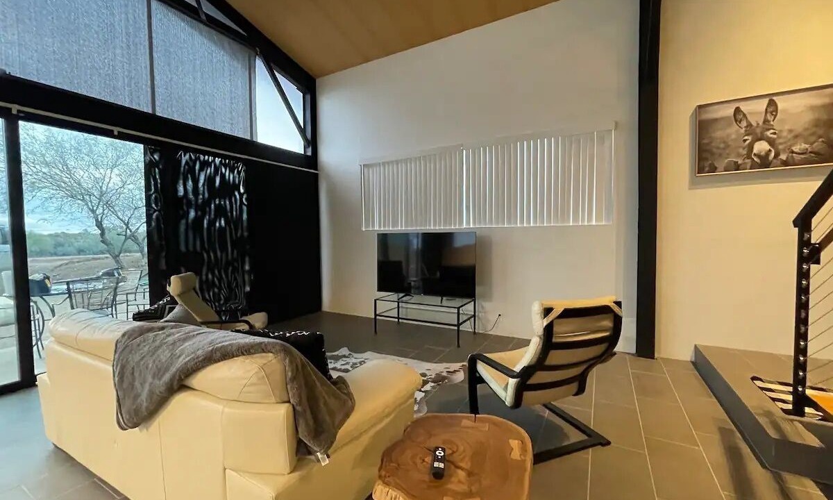 Photo of Livingroom in Wickenburg