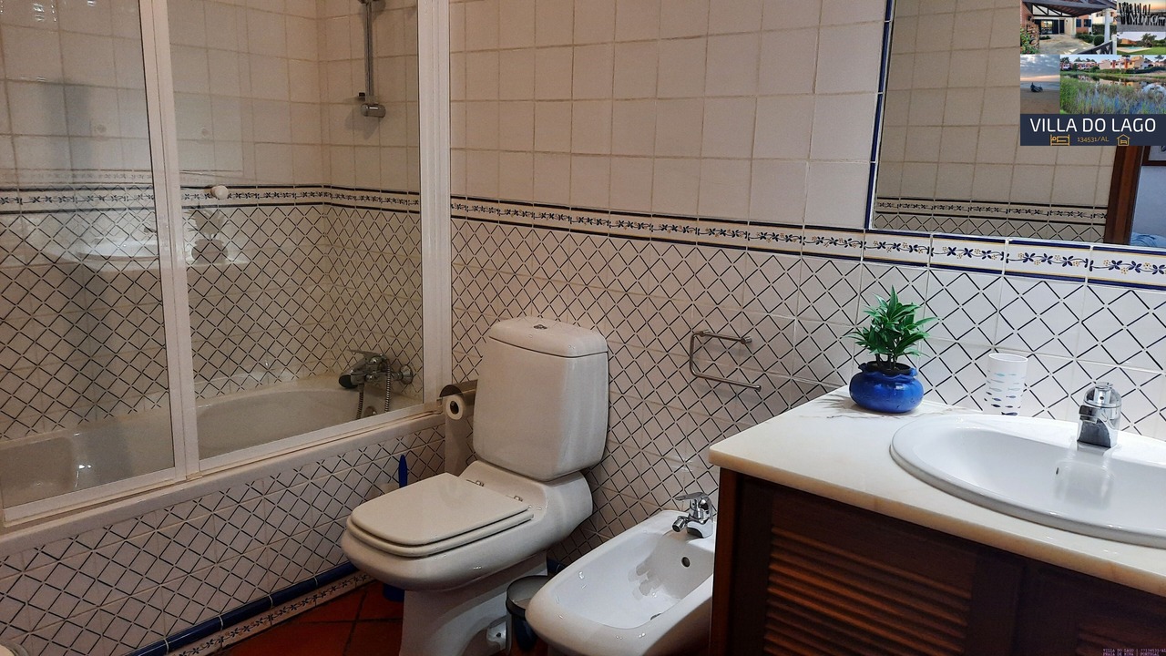 Photo of Bathroom in Praia de Mira