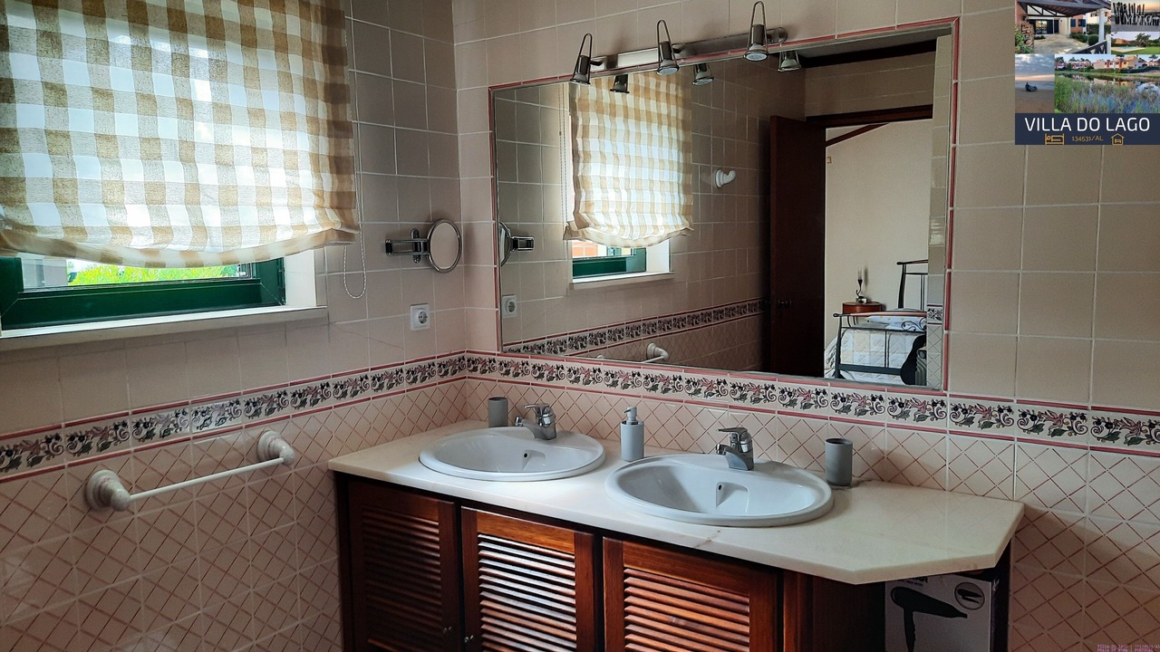 Photo of Bathroom in Praia de Mira