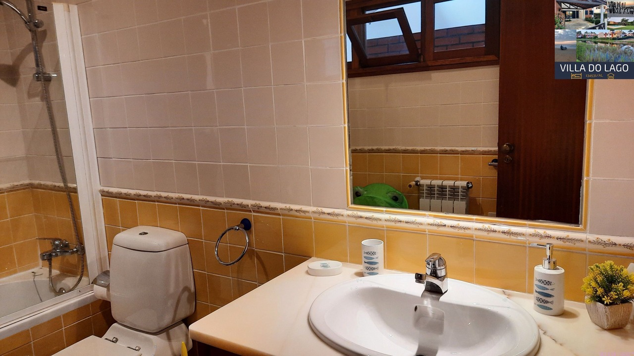 Photo of Bathroom in Praia de Mira