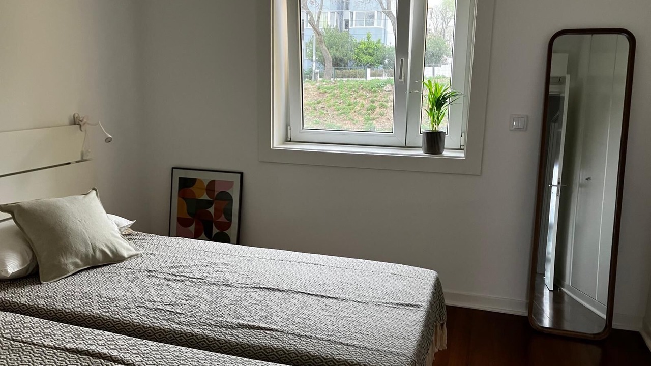 Photo of Bedroom in Oeiras
