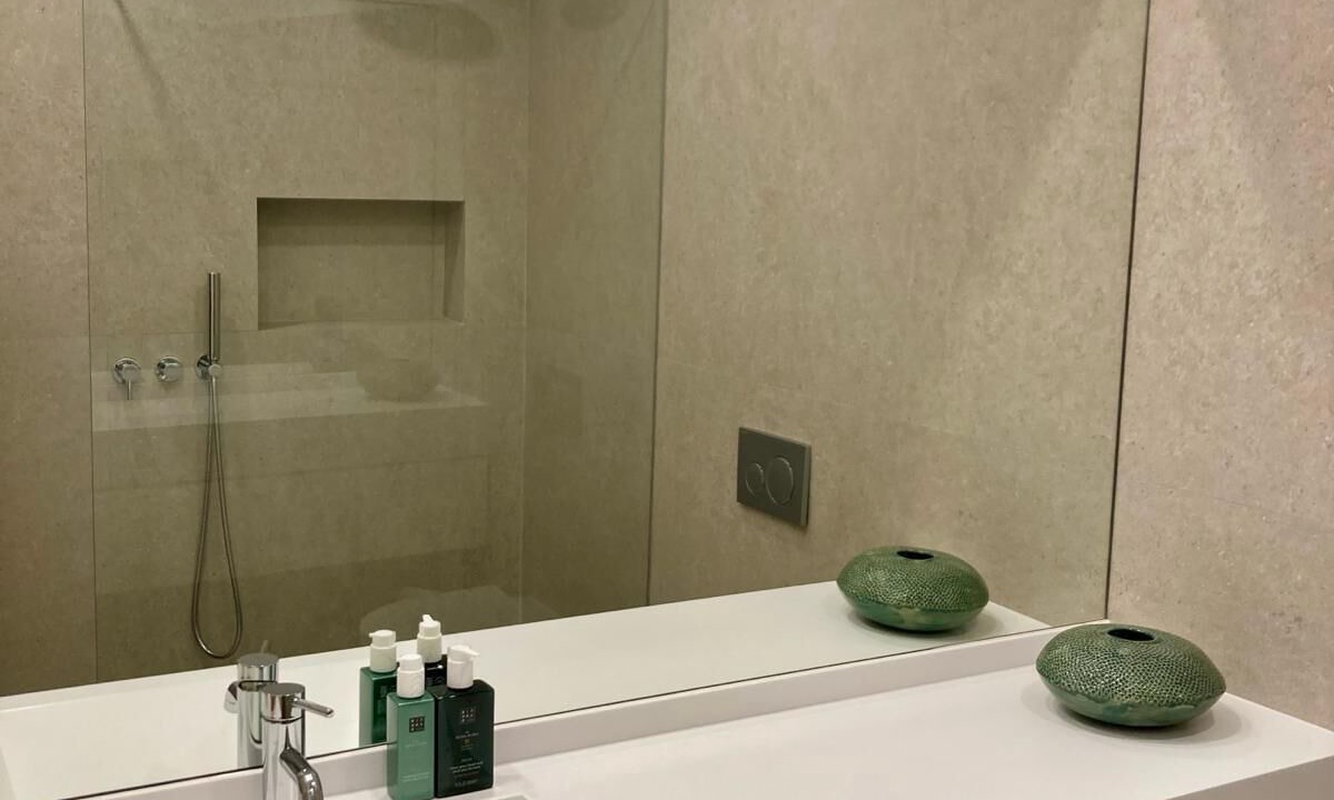 Photo of Bathroom in Oeiras