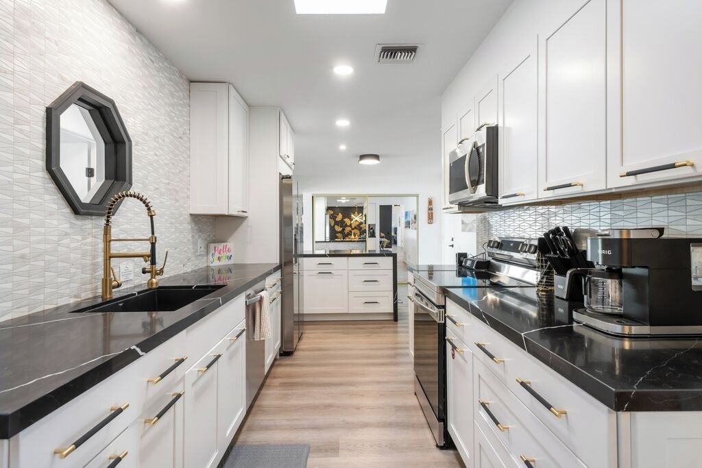 Photo of Kitchen in Desert Park Estates