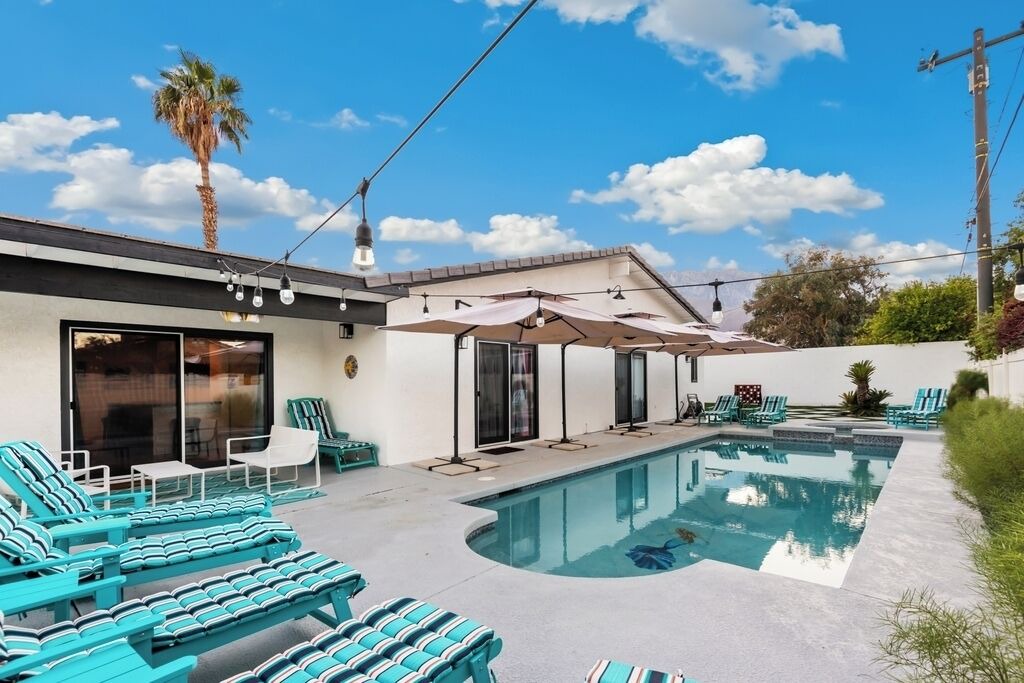 Photo of Outdoor in Desert Park Estates