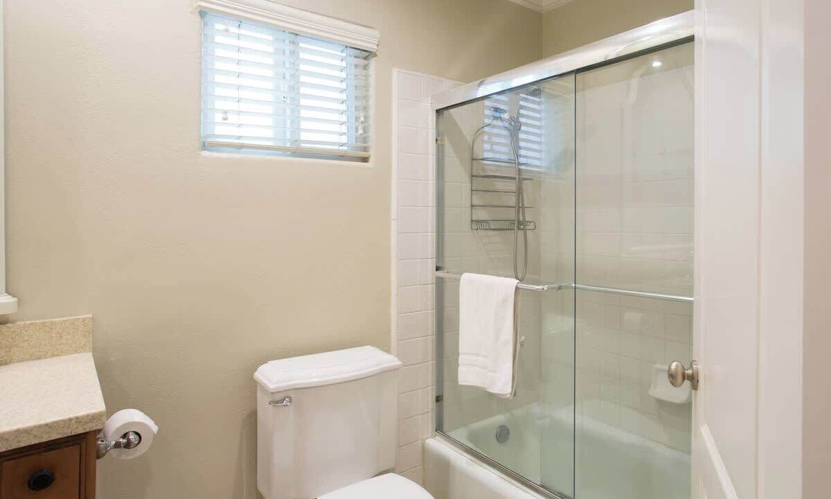 Photo of Bathroom in West Newport