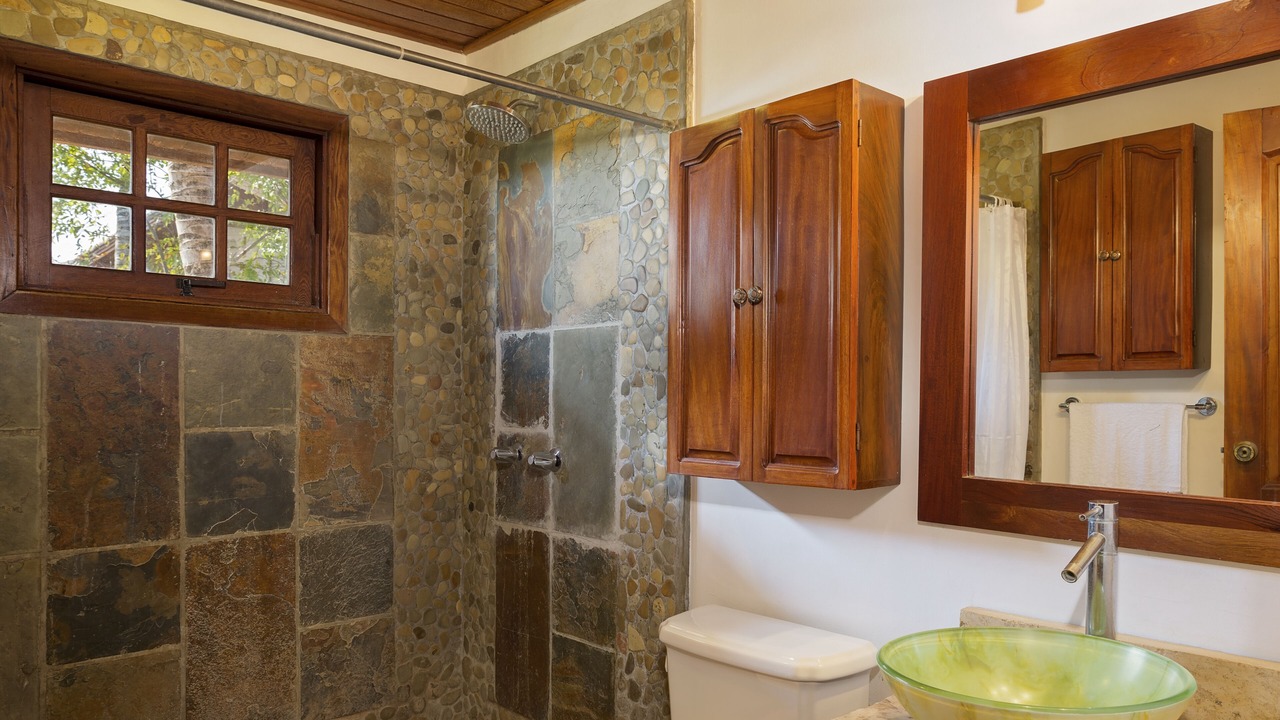 Photo of Bathroom in Playa La Redonda
