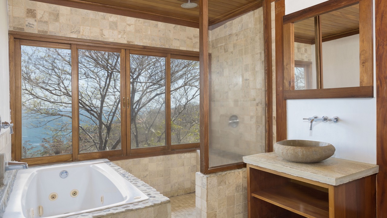 Photo of Bathroom in Playa La Redonda