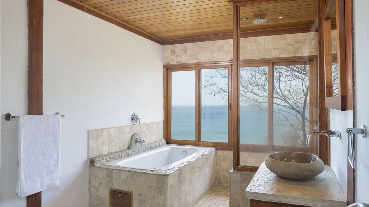 Photo of Bathroom in Playa La Redonda
