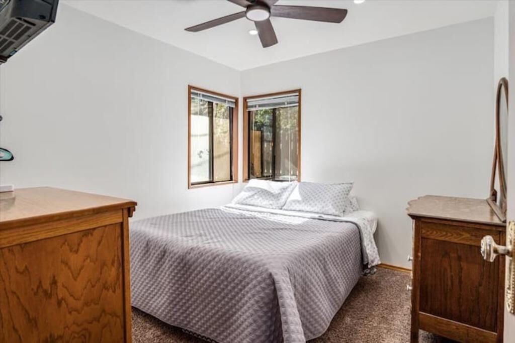 Photo of Bedroom in Descanso