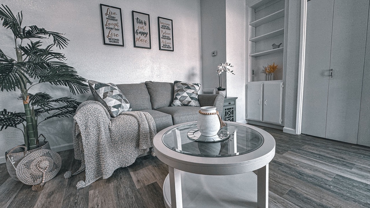 Photo of Livingroom in Pumpkin Center