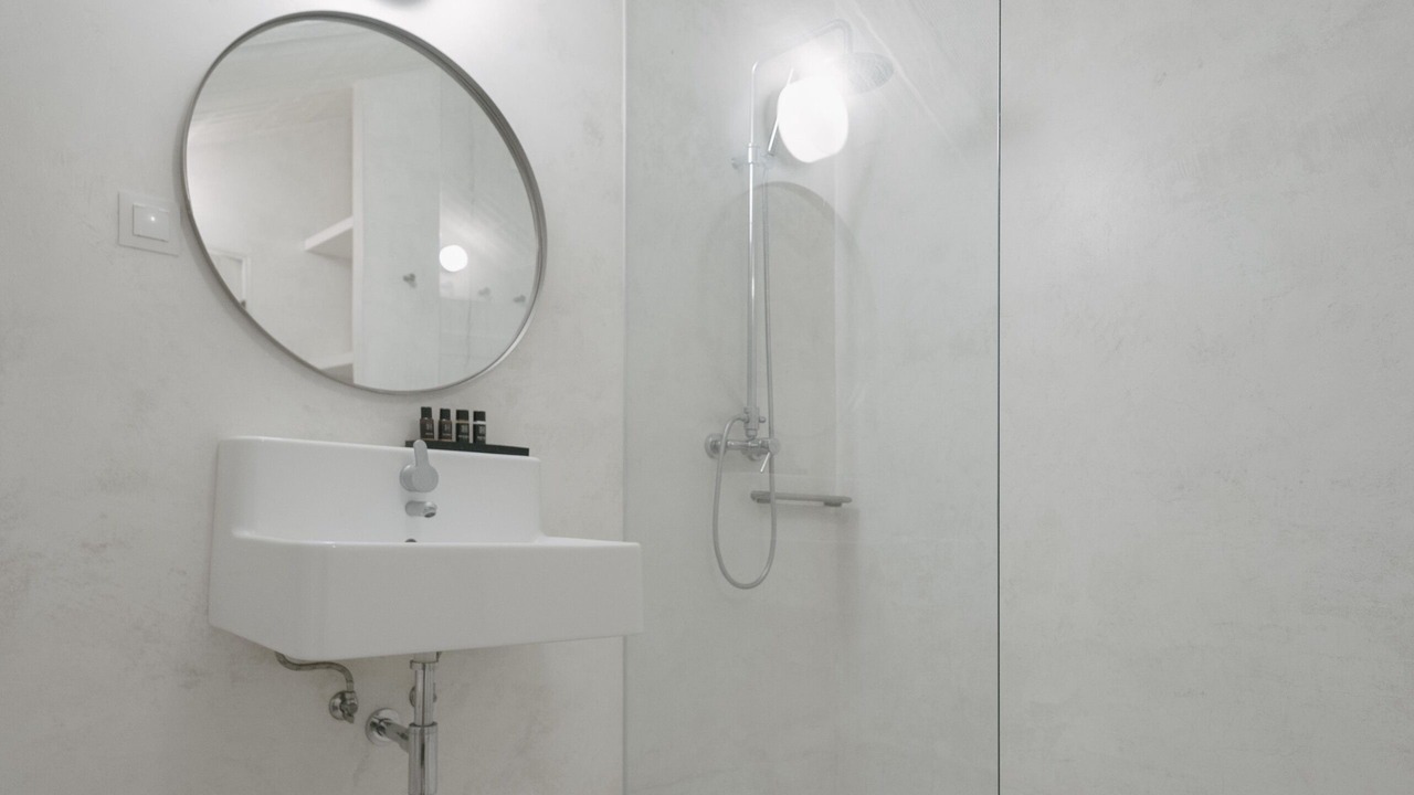 Photo of Bathroom in Meco