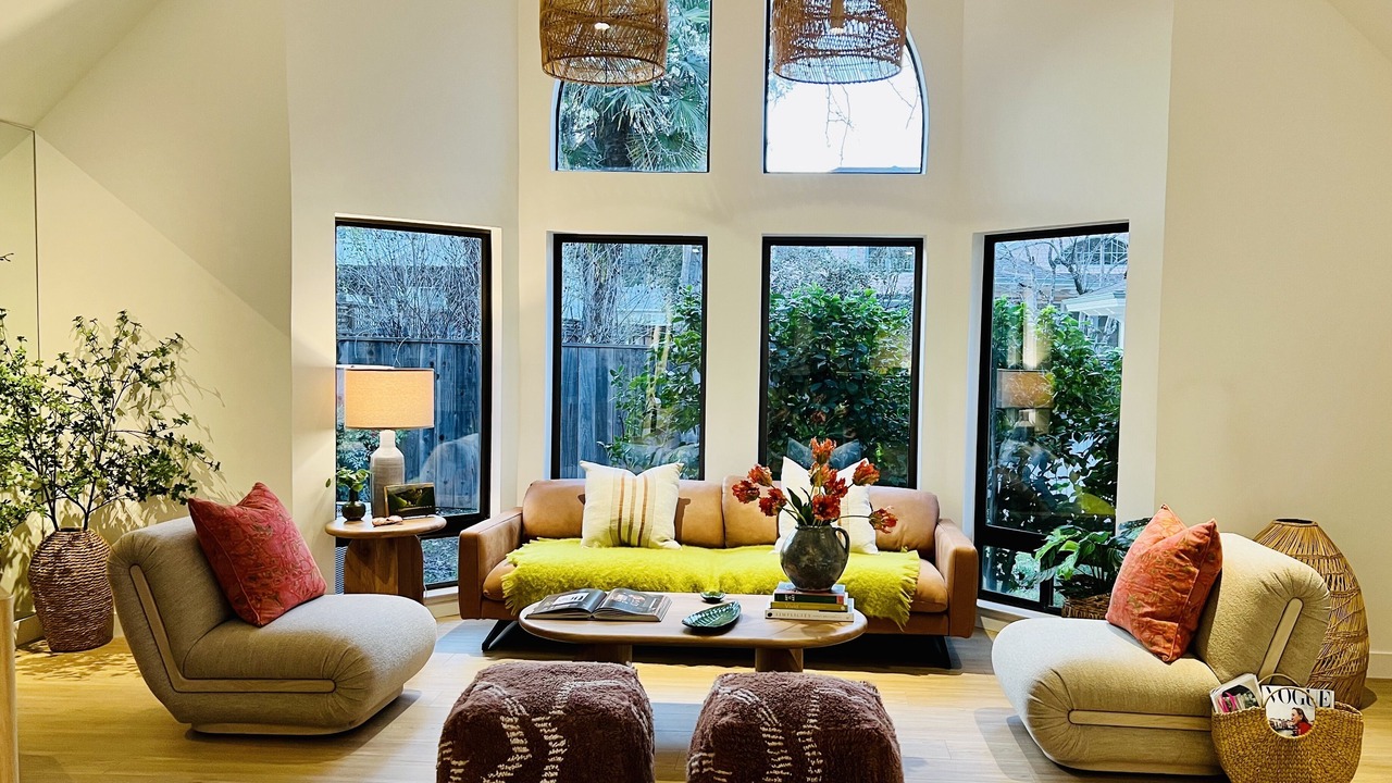 Photo of Livingroom in St. Helena