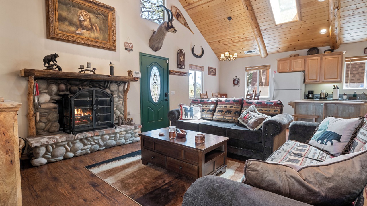 Photo of Livingroom in Big Bear City
