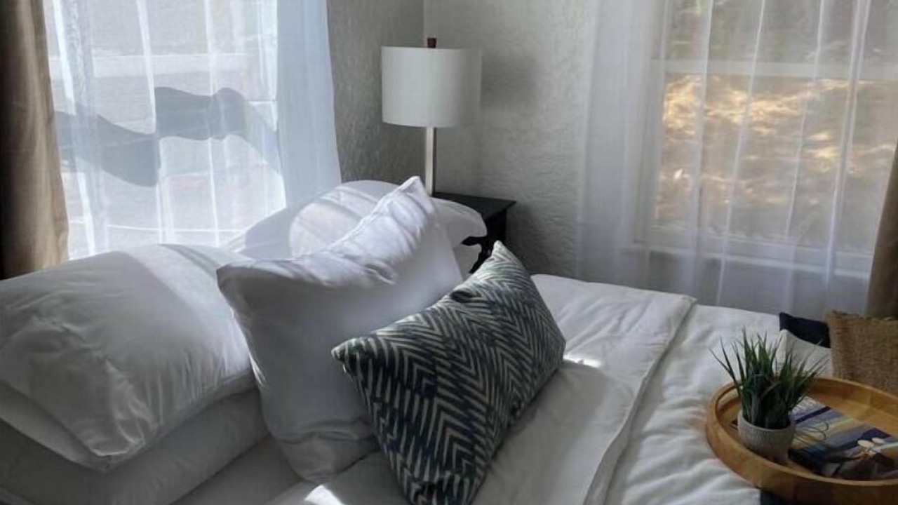 Photo of Bedroom in Needles