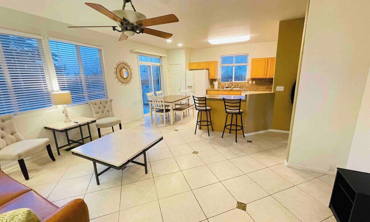 Photo of Livingroom in Northwest Reno
